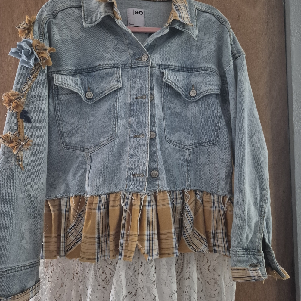 SO Women's Light Blue Denim Jacket with Floral and Plaid Accents